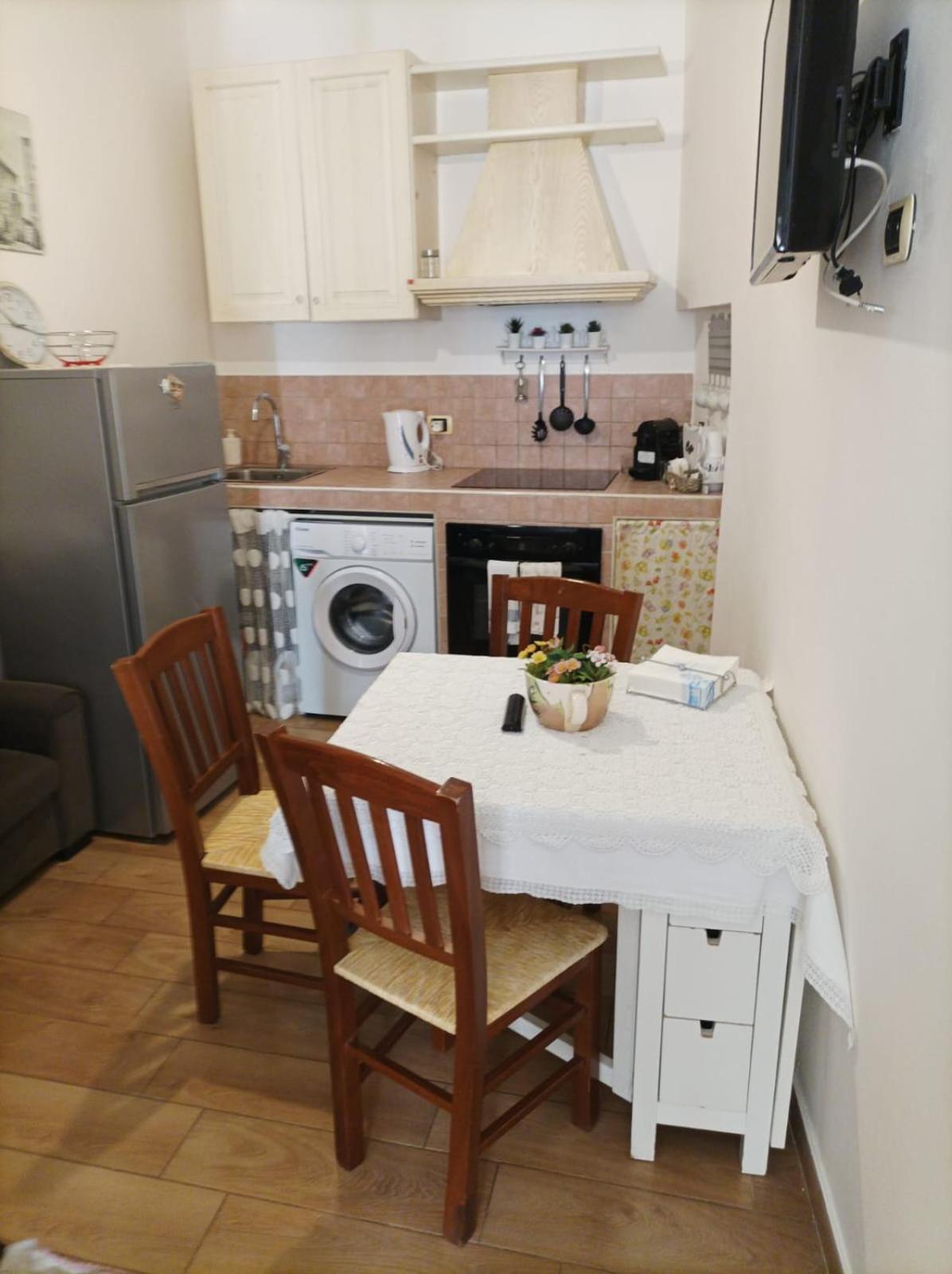 Appartamento L' Altra Casa Bari Esterno foto